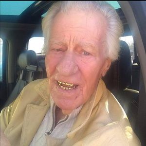 Meet your Posher, Sergio